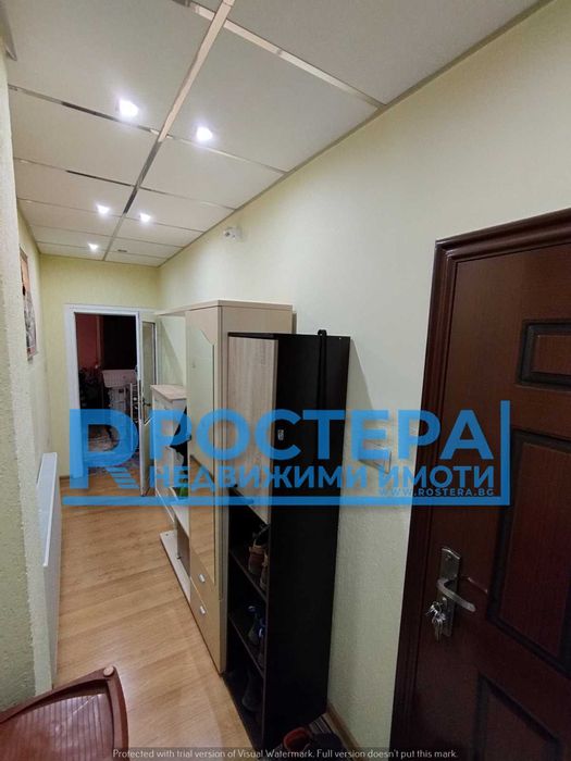 Продава се Тристаен апартамент в Търговище, Център - 95 кв.м за 1020 €/кв.м - Снимка #11