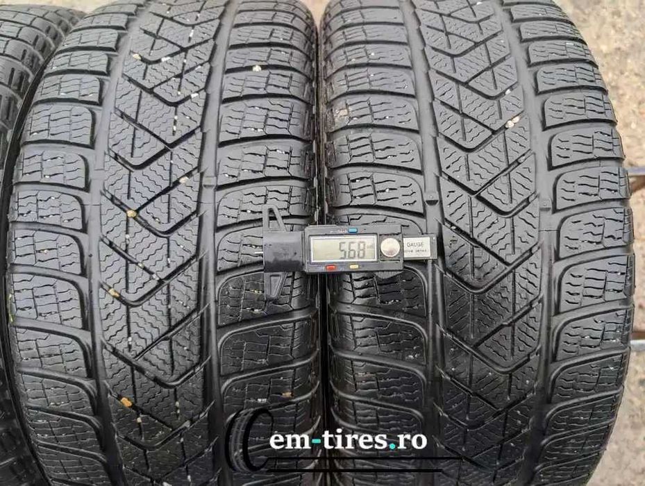 # 215/40 R17 • Iarna • Pirelli Sottozero 3  87H | 4 buc | Pret/buc
