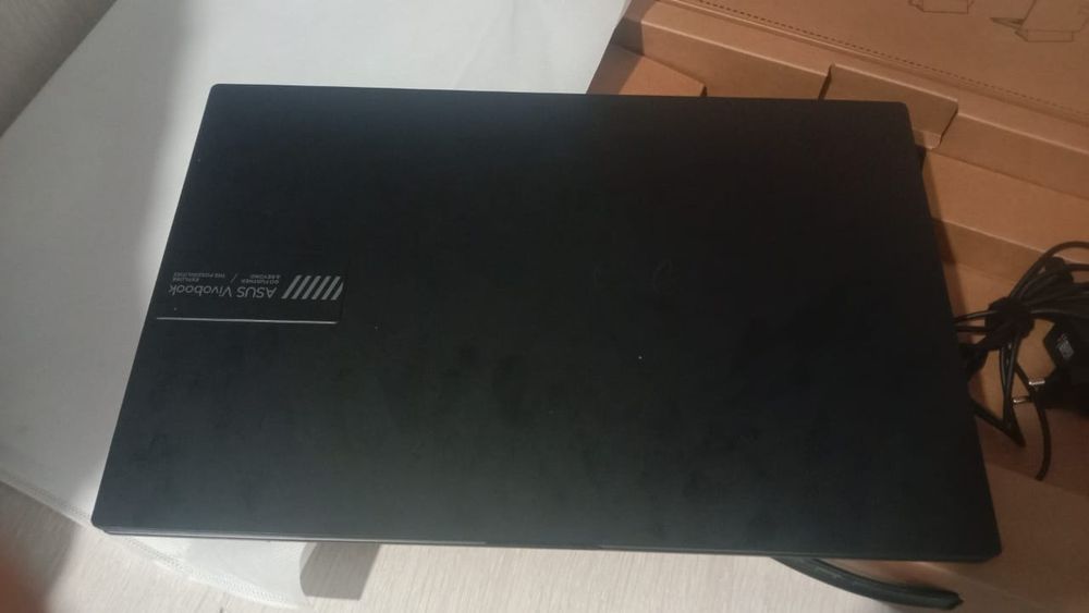 Продам ноутбук Asus Vivobook