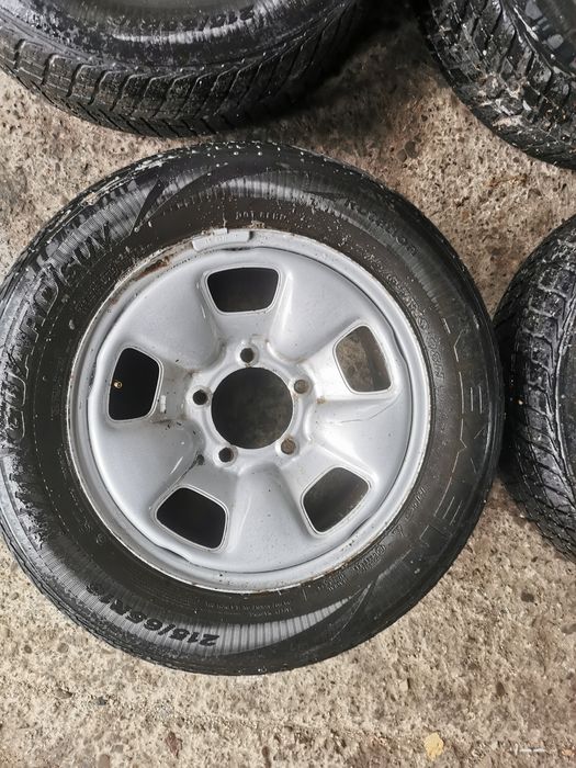 Jante Suzuki Jimmy  R16