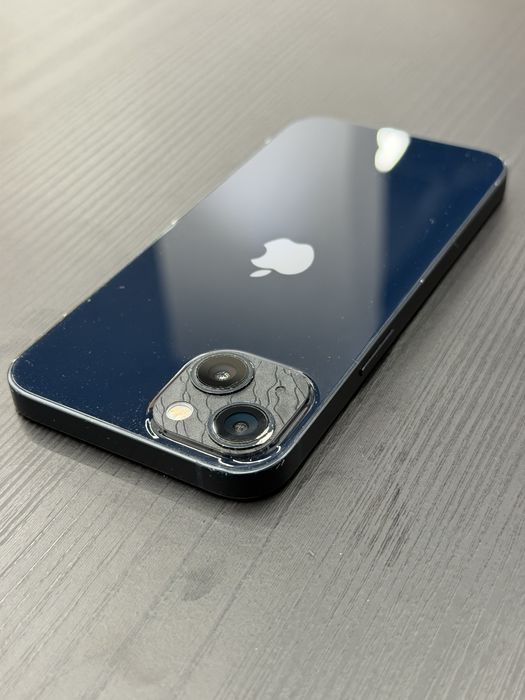 продам iphone 13