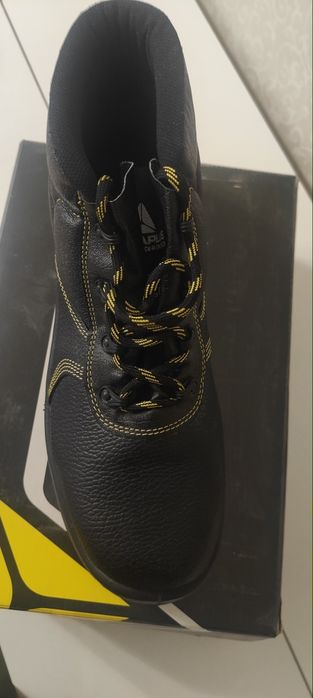 Спец обувь новые