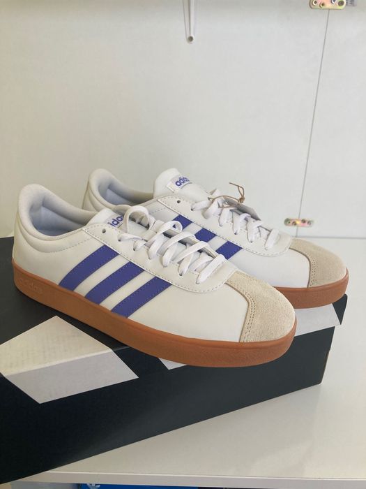 Adidas court base чисто нови маратонки