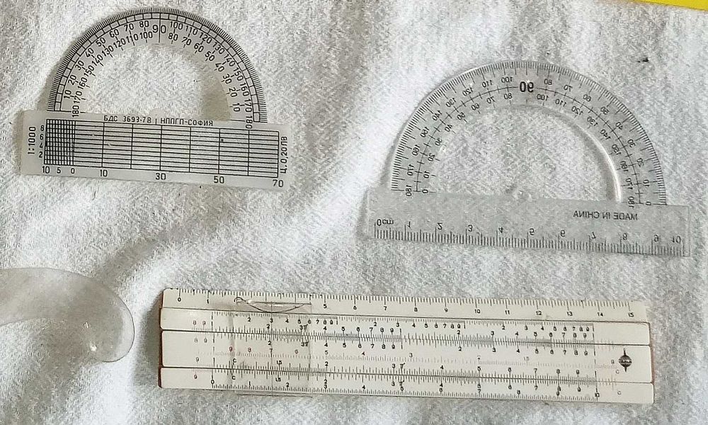 линийки за училище. 13 бр.