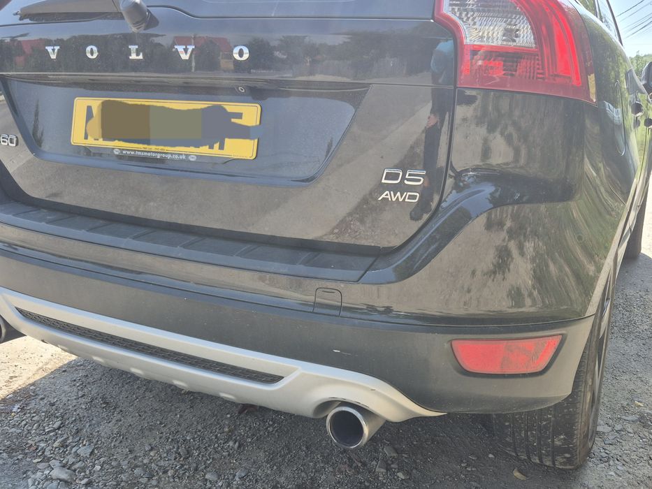 Bara spate completa R-DESIGN VOLVO XC 60  culoare BLACK SAPPHIRE  MET.