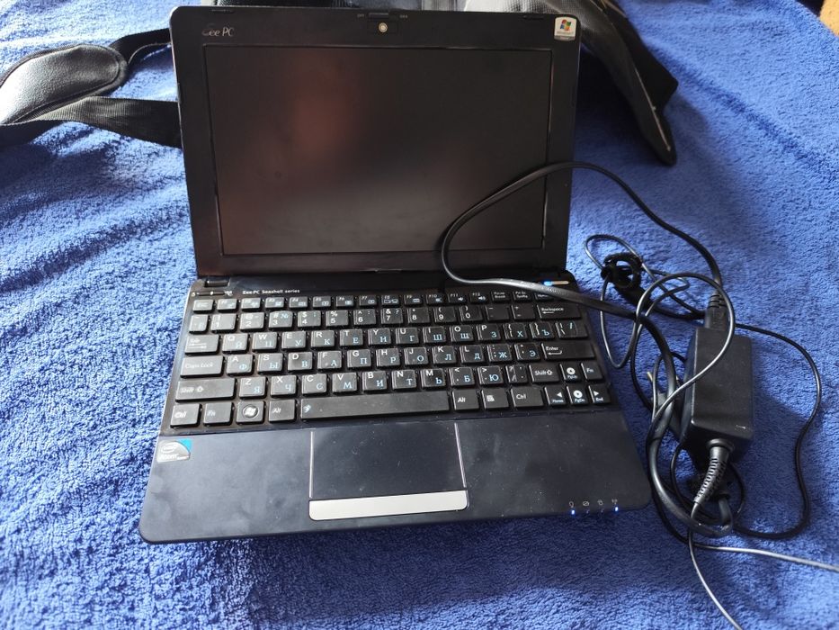 Продам нетбук asus 2015rem