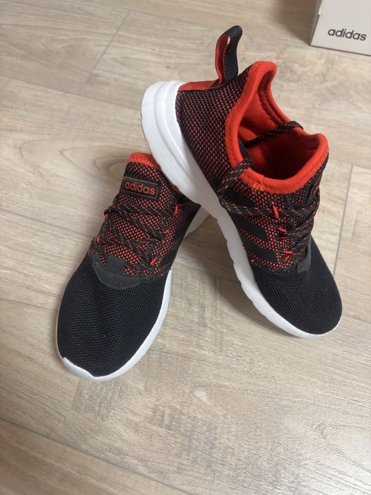 Маратонки Adidas