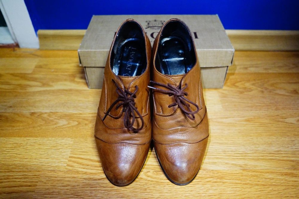 OFERTĂ! Pantofi maro eleganți din piele naturala LASOCKI Oxford