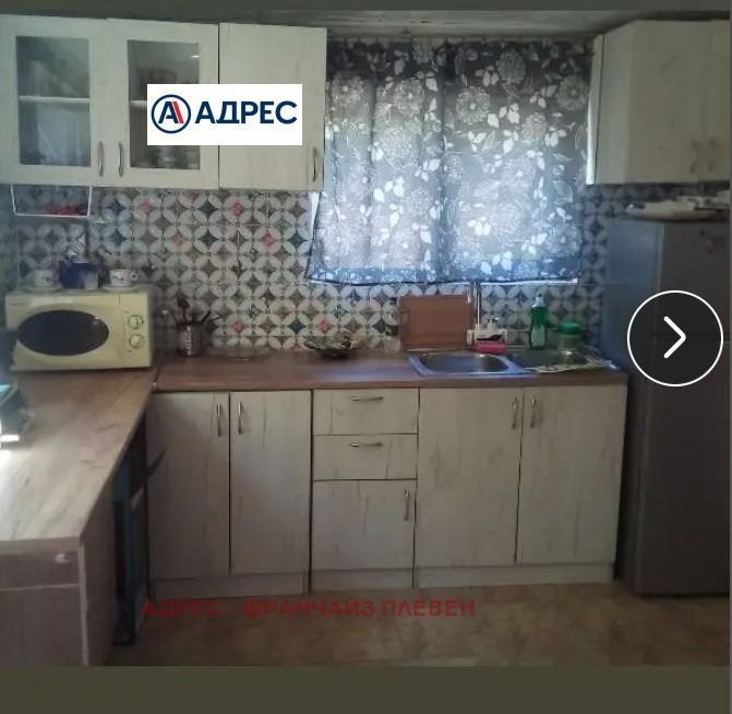 Къща в Враца, област-с.Добролево площ 150 цена 70000