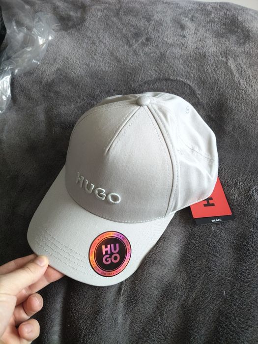 Hugo Jude șapcă unisex gri deschis cu logo brodat marime OS noua originala