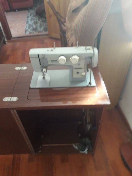 Швейная машина..