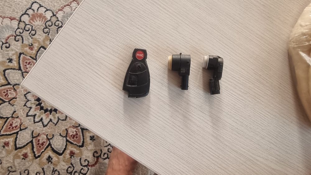 Продам Ключи и Парктроники от Мерседес