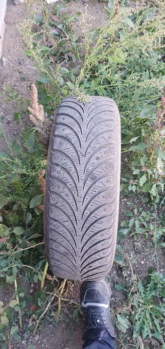 Продам Шины Зимние