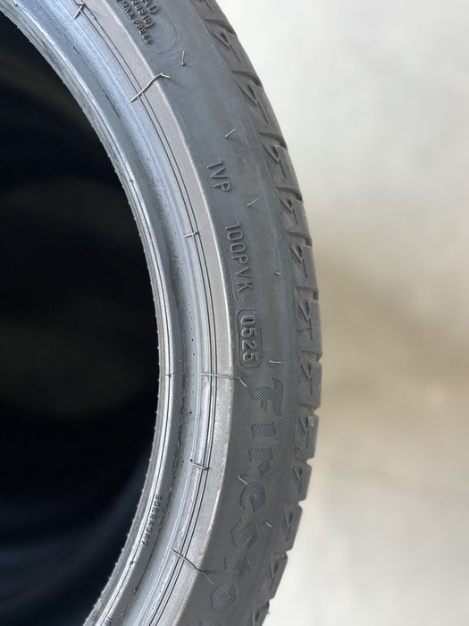 Anvelope Vara 225 40 R18 Firestone