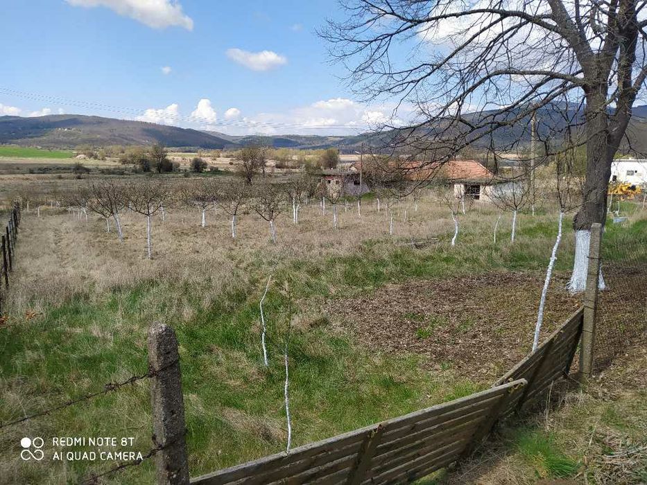 Продава се Парцел в с. Байкалско, Област Перник - 2084 кв.м за 10 €/кв.м - Снимка #8