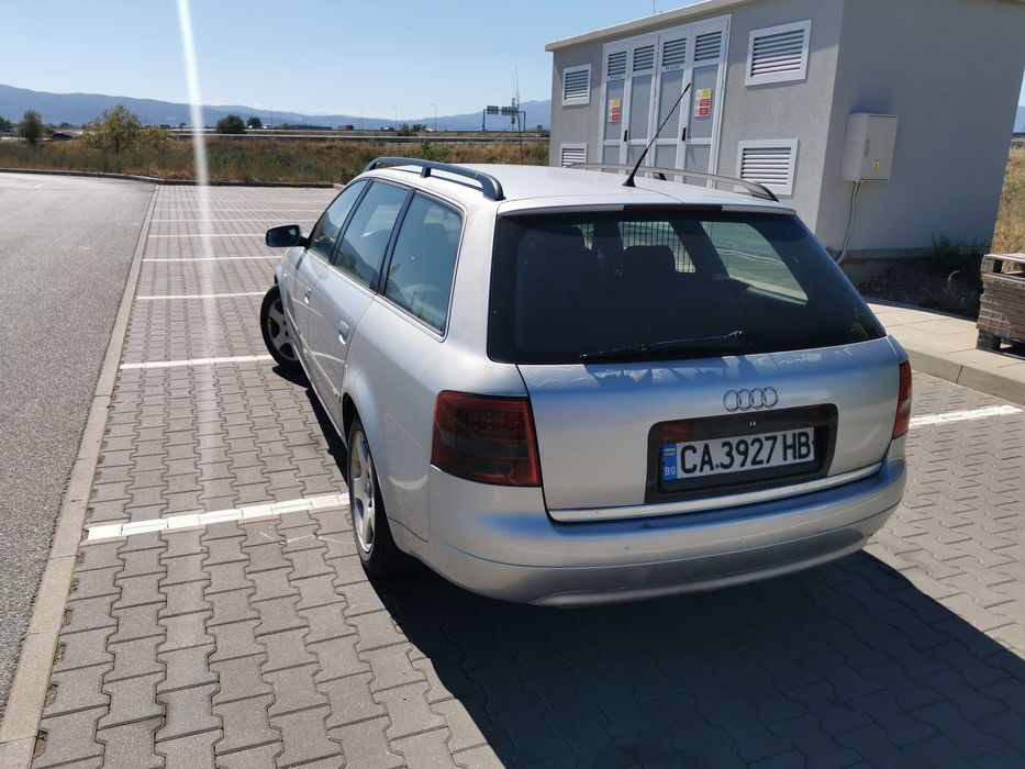 Продавам ауди а6 2500 дизел.. 150 кс