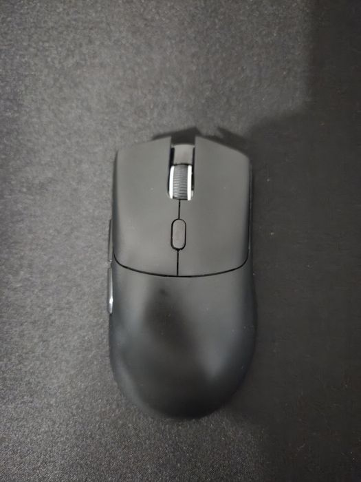 продам мышку attack shark r1