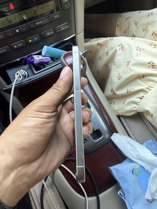 IPHON 15 pro max 512