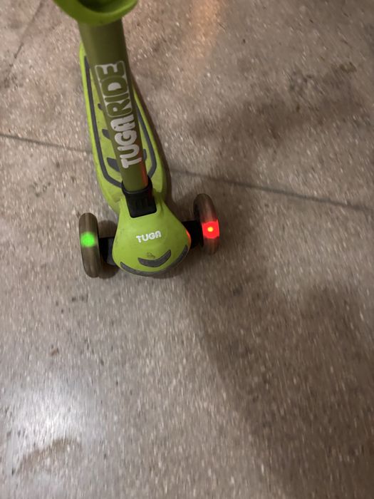 Trotinetă copii TUGA Ride – lumini LED, ghidon reglabil, 3 roți