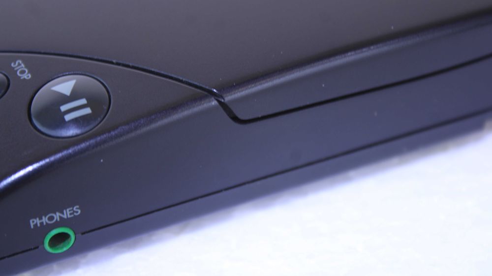 Cd portabil/discman Philips AZ6821.