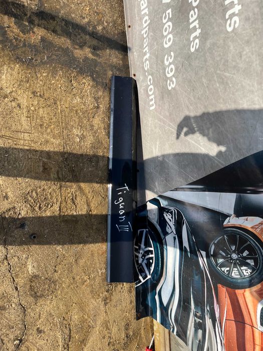 Лайсна Volkswagen Tiguan 3