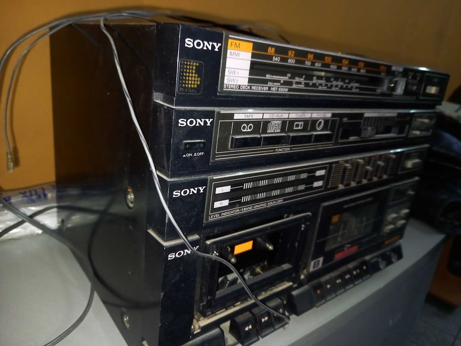Стерео уредба SONY xo550w без тонколони. Работеща.