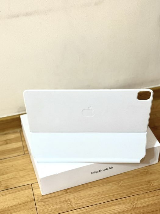 iPad Pro 12.9 M1 (5 Поколение) 128GB Cellular + Apple Magic Keyboard