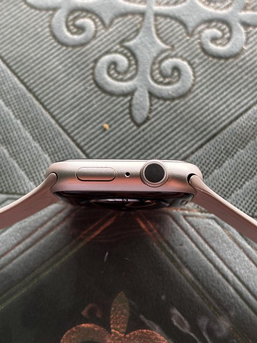 Продам Apple Watch 9сери 45мм