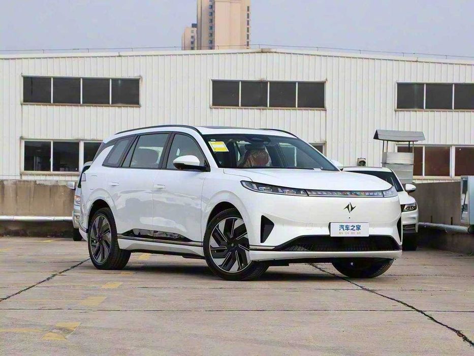 Dongfeng 008   ULTRA последовательный гибрид