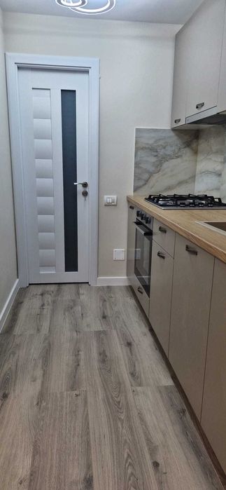 Inchiriere apartament 2 camere tip studio, zona Nicolae Grigorescu, sector 3, + parcare + curte proprie 25mp