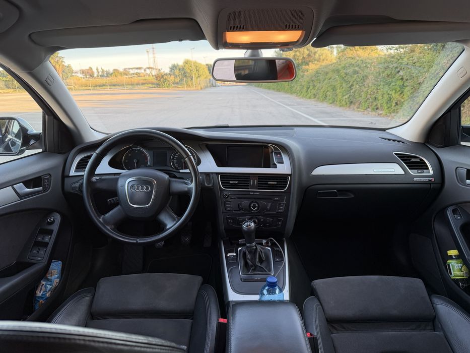 Audi A4 , quattro , an 2010