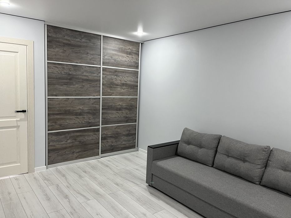 Сдам 2 ком квартиру по суточно