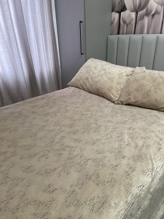 Покрывало с наволочками