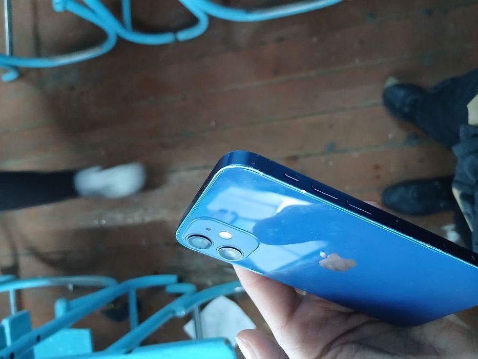 Iphone 12 mini sotiladi