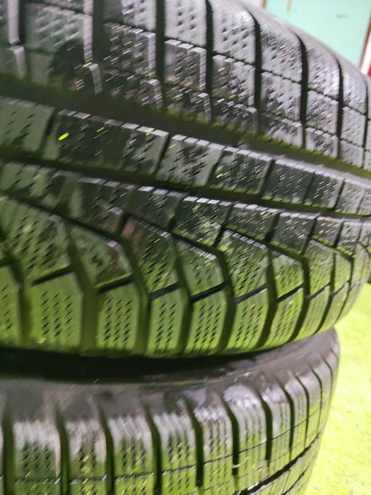 2 бр 205/60/16 Hankook