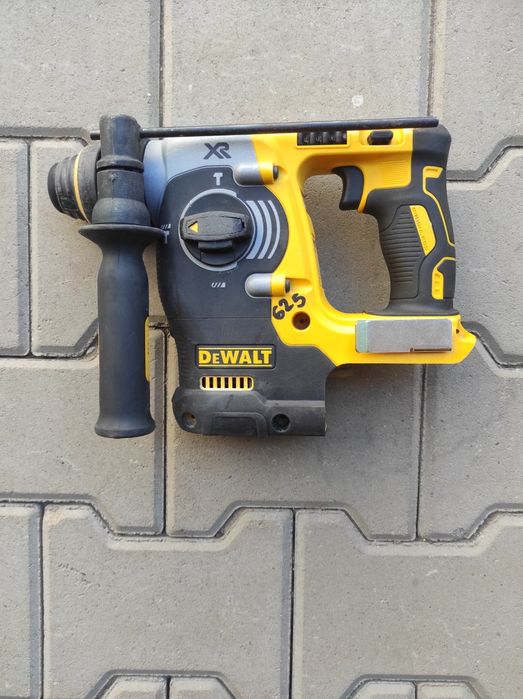 Corp Rotopercutor DEWALT DCH 273