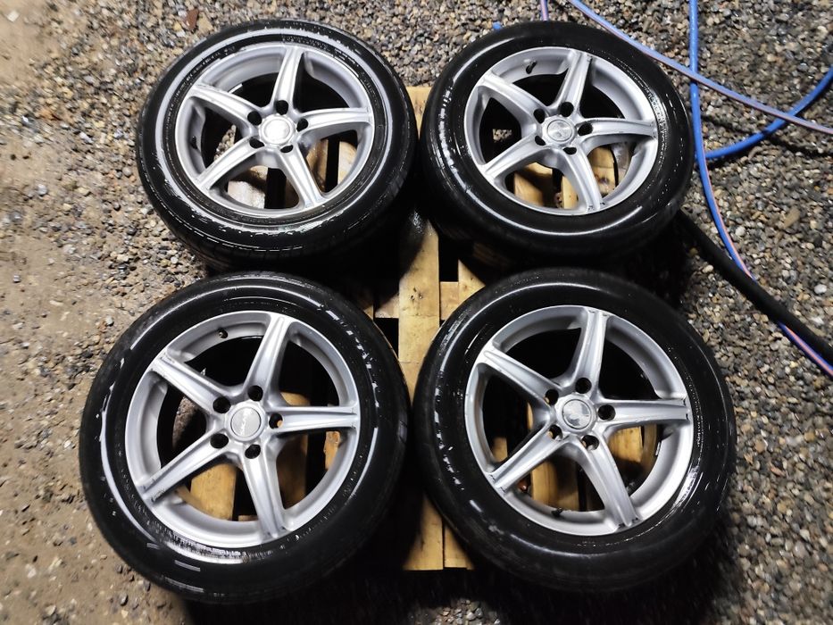 Срочно продам диски в изумительном состояний.