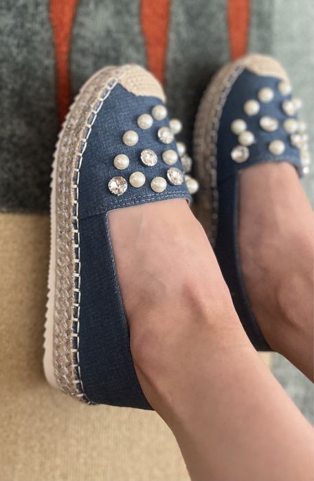 Дамски обувки