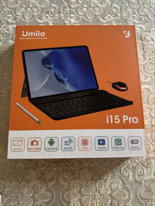 планшет Umiio srochno sotiladi