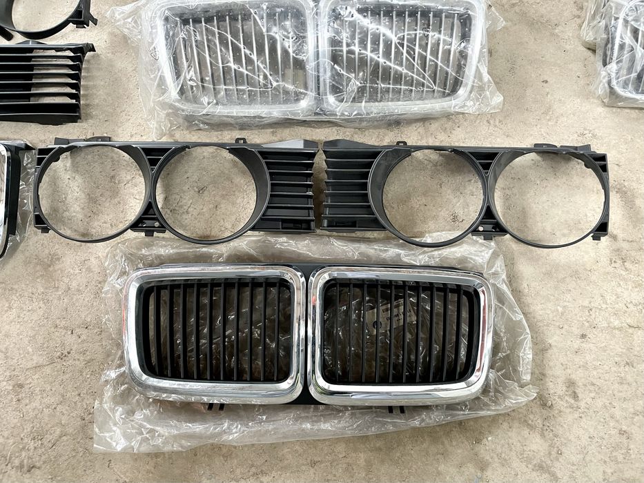 Оригинальные новые ноздри с очками на BMW E32 БМВ Е32