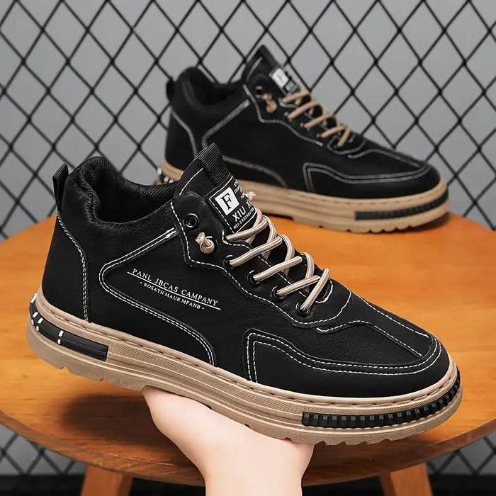 Мъжки спортни обувки / маратонки 2025