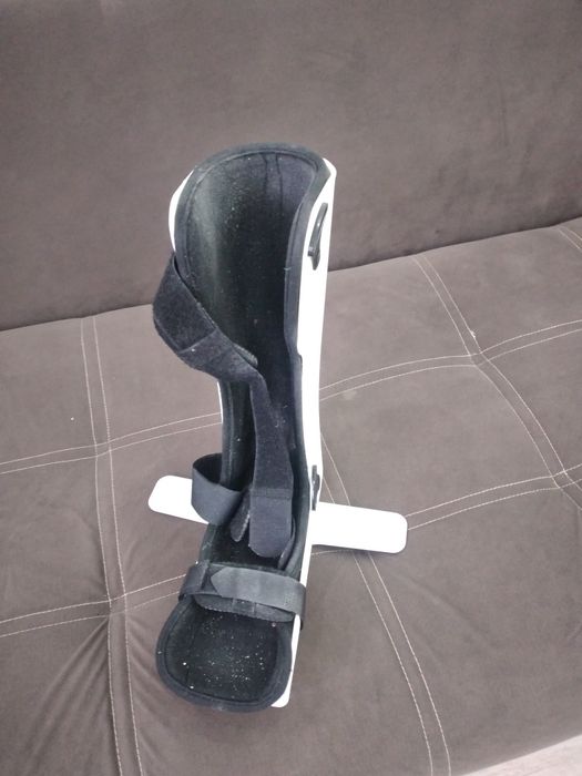 Дератционый сапожок,