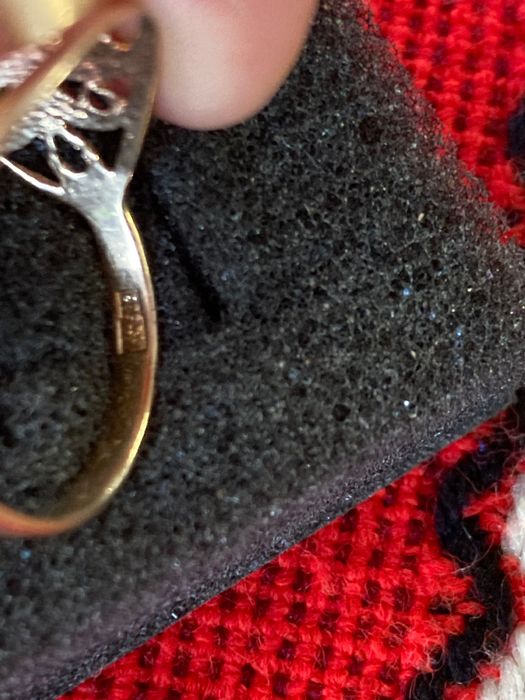 Златен руски пръстен