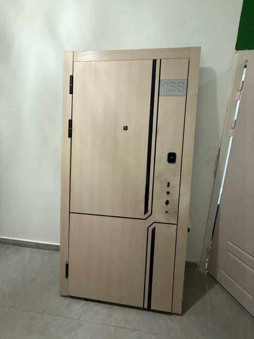 Срочно продам дверь