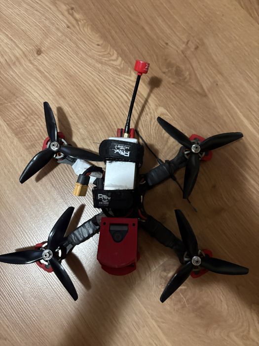 Drona FPV 5” custom