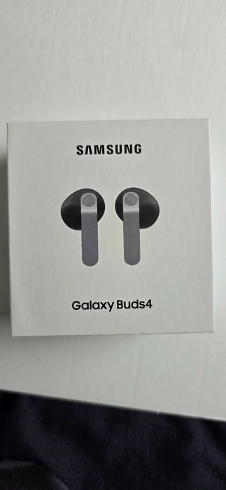 Vand Samsung S26 Ultra împreună cu Samsung Buds4