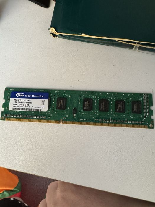 Hard disk 500 gb / DDR 3 1337