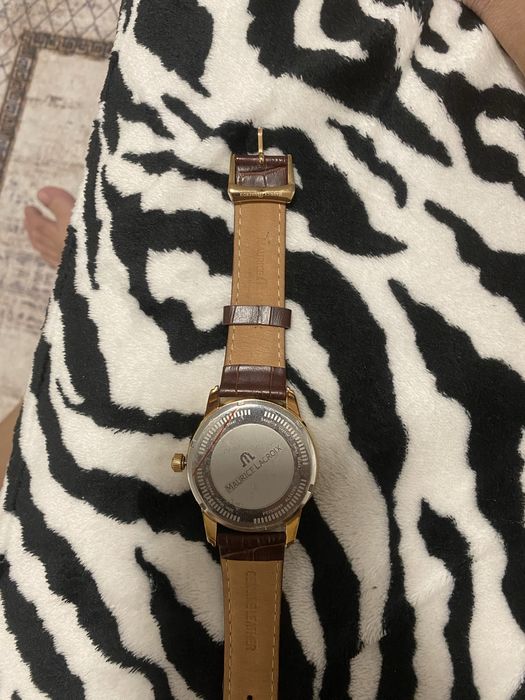 Vand sau schimb ceas Lacroix