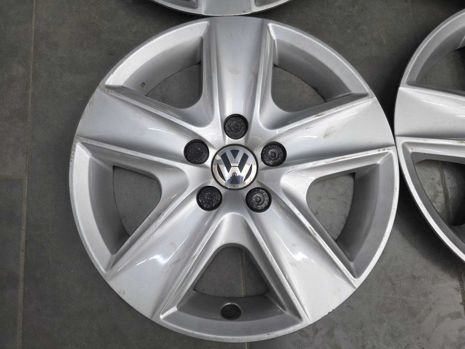 Тасове 16 - Volkswagen