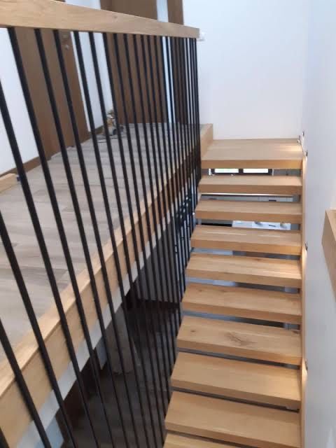 Balustradă metalică, riflaje balcoane,porți,